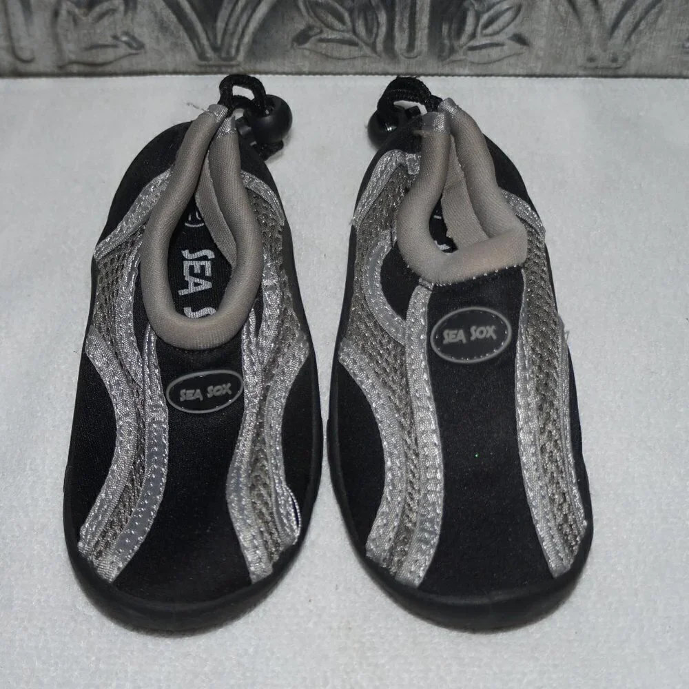 Kids Toddlers Sea Sox Size 10 Water Shoes Black Gray Mesh